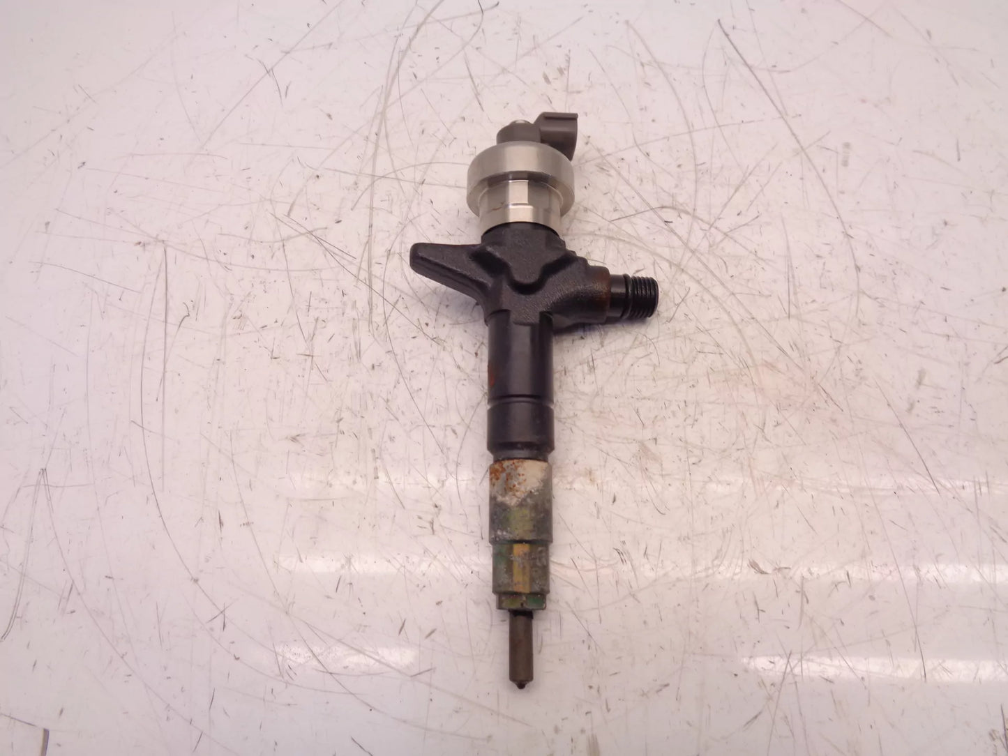 Inyector Isuzu D-Max TFR TFS 2.5 DiTD 4JK1-TC 4JK1 8980116051