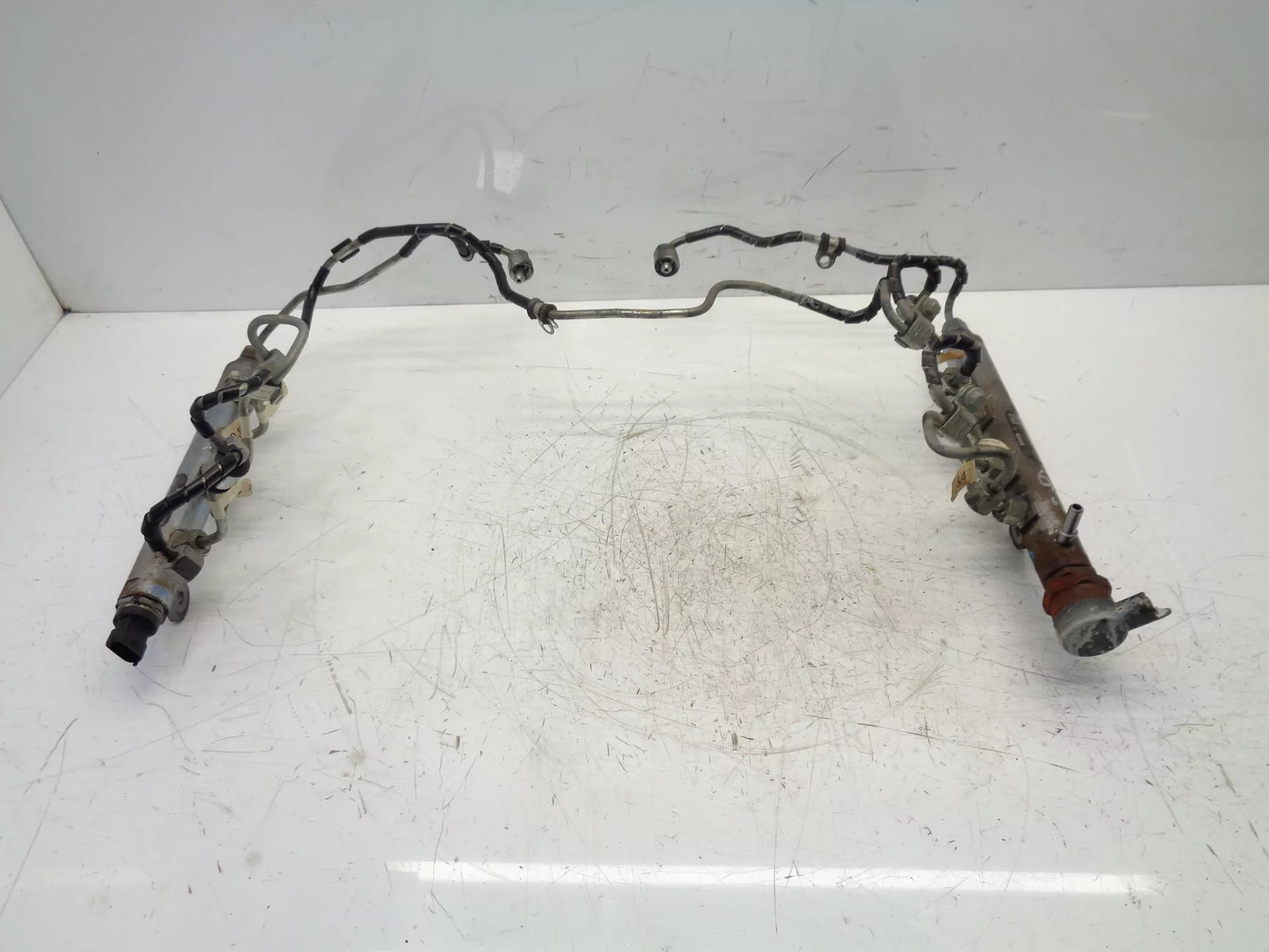 Rampa inyectora Land Rover Discovery 3,0 D Diesel SDV6 306DT 0445216048 0445216046