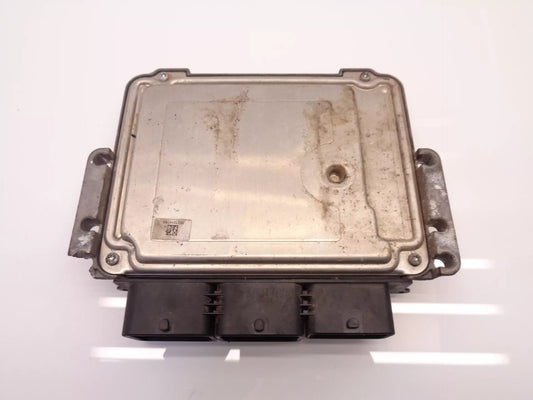 Centralita Ford Fiesta VI 6 CB 1,6 TDCi Diesel TZJB BV21-12A650-XA