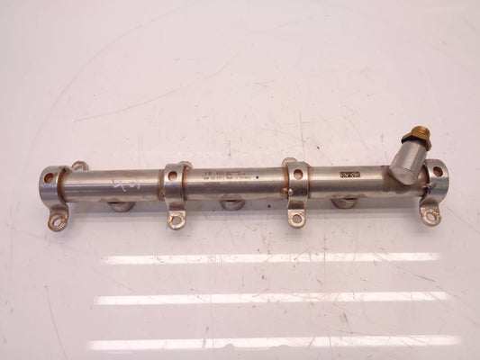 Rampa de inyección Audi A4 S4 A5 S5 3,0 TFSI Quattro CWGD CWG 06M133315L