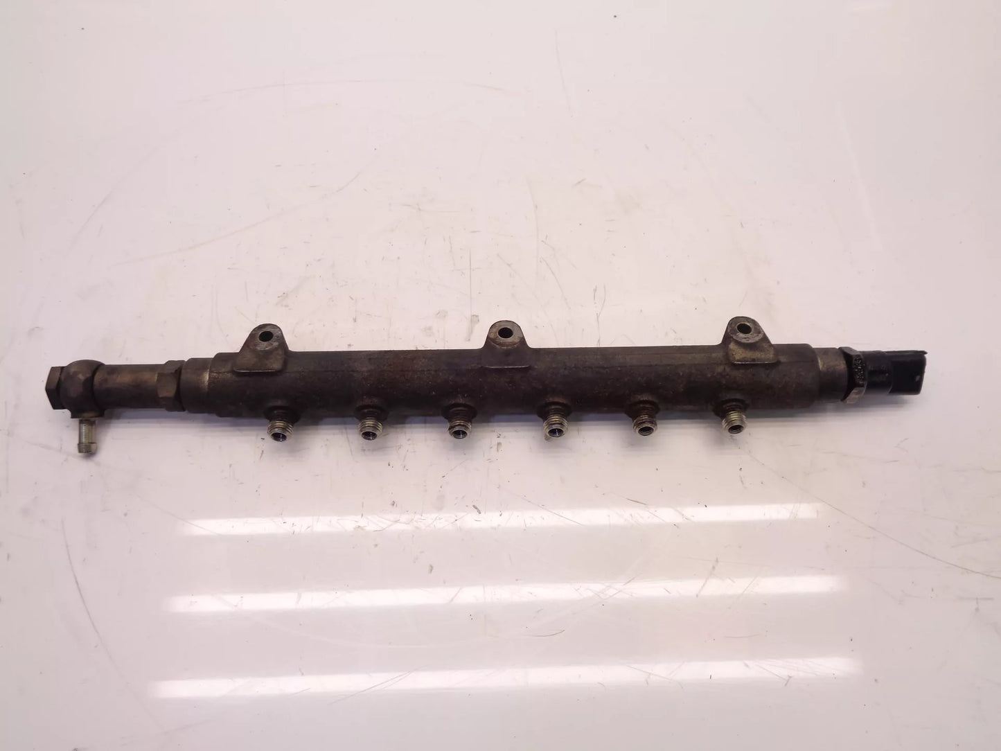 Rampa inyectora Volvo S60 384 2,4 D5 Diesel D5244T 0445215015 30622085