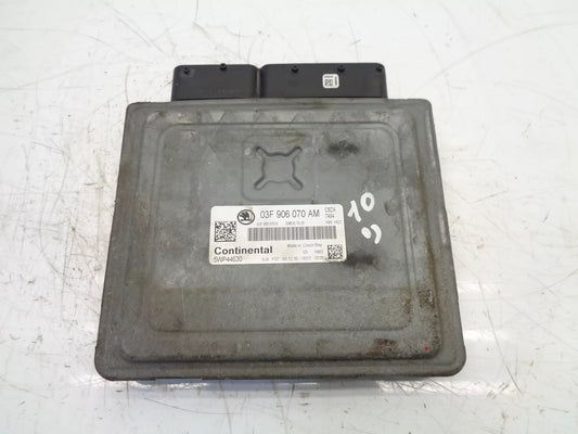 Centralita Skoda Fabia MK2 II 1,2 TSI gasolina CBZA CBZ 03F906070AM