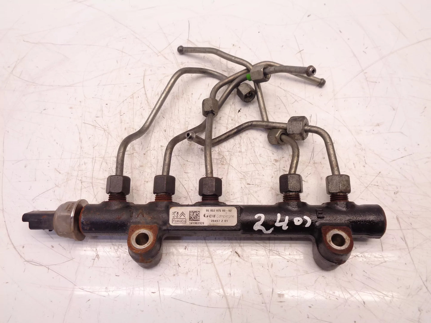 Rampa inyectora Ford B-Max Fiesta 1,5 TDCi Diesel UGJC 9685297580