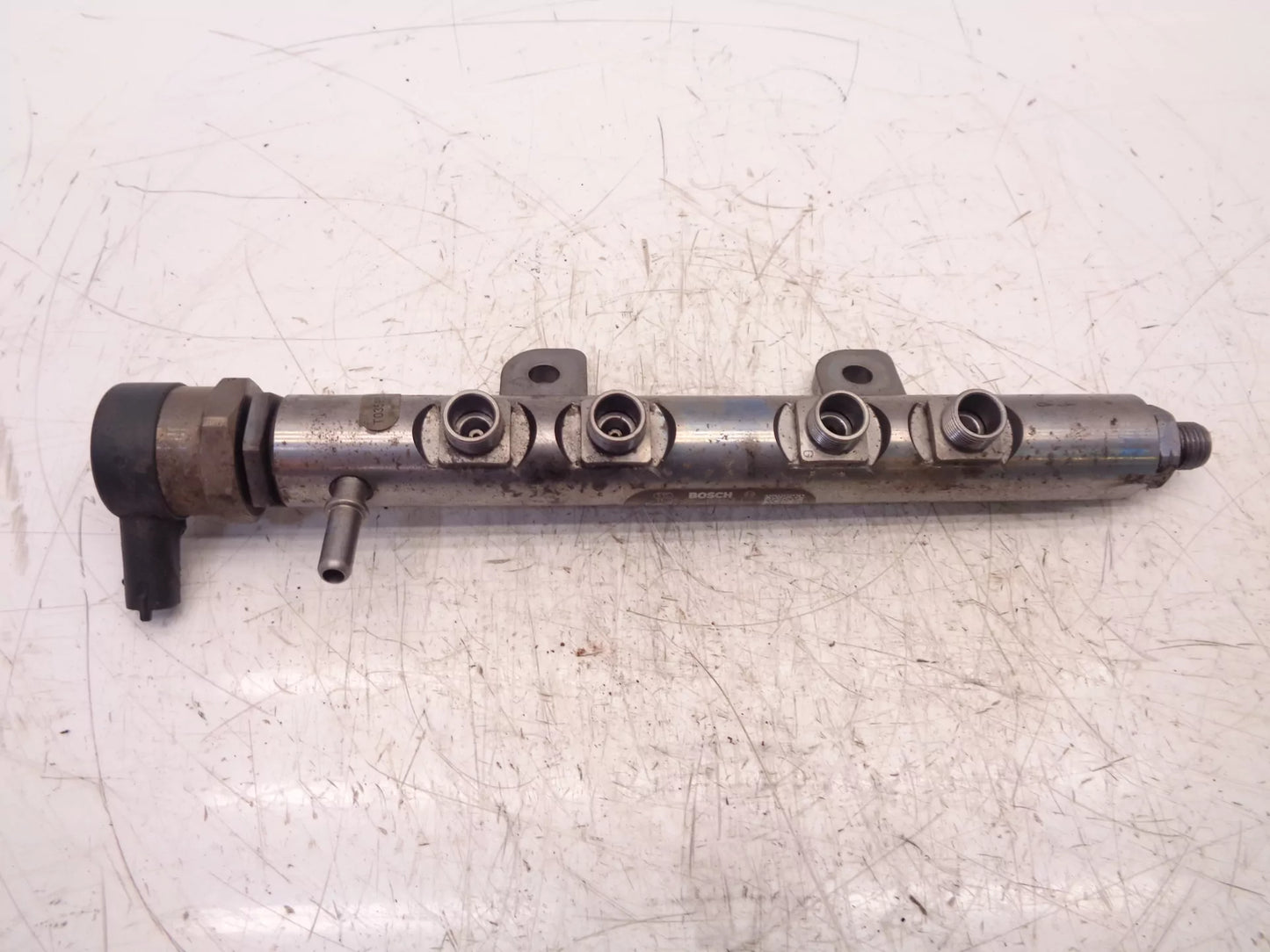 Rampa inyectora Jaguar XF X250 XJ X351 3,0 D Diesel 306DT 0445216028