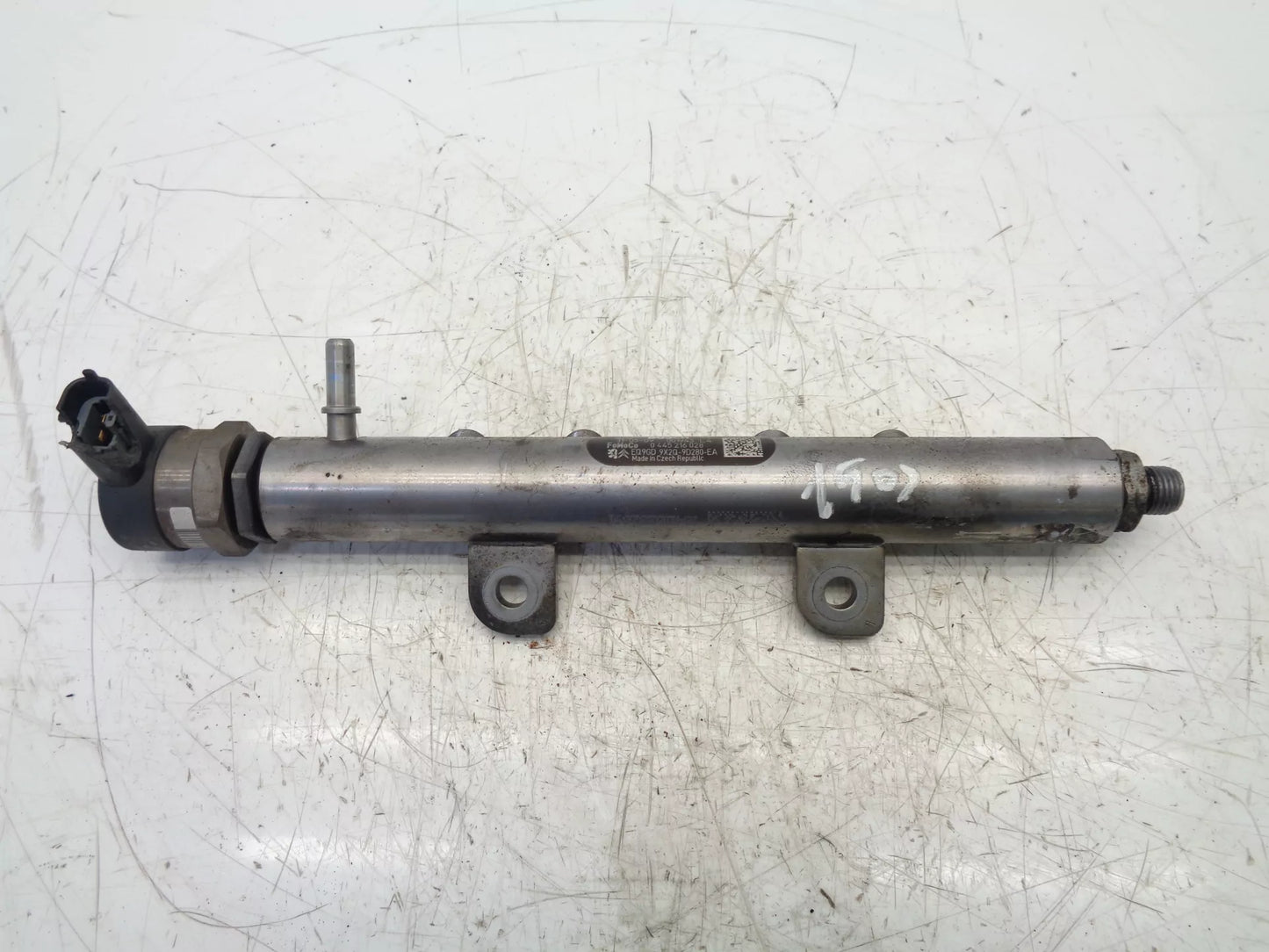 Rampa inyectora Jaguar XF X250 XJ X351 3,0 D Diesel 306DT 0445216028