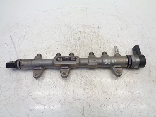 Rampa inyectora BMW 1er F20 F21 118d 2,0 D Diesel B47D20A B47 0445214315 8514154