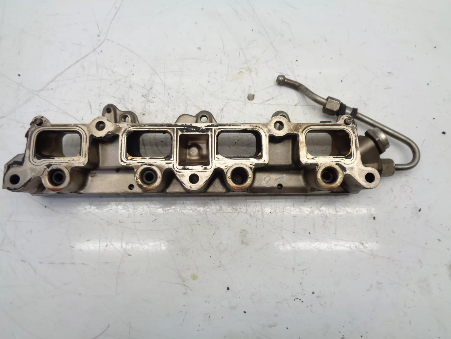 Rampa inyectora Volkswagen Volkswagen Golf Jetta 1.4 TSI CAVD CAVC CAV GK284AHBDE