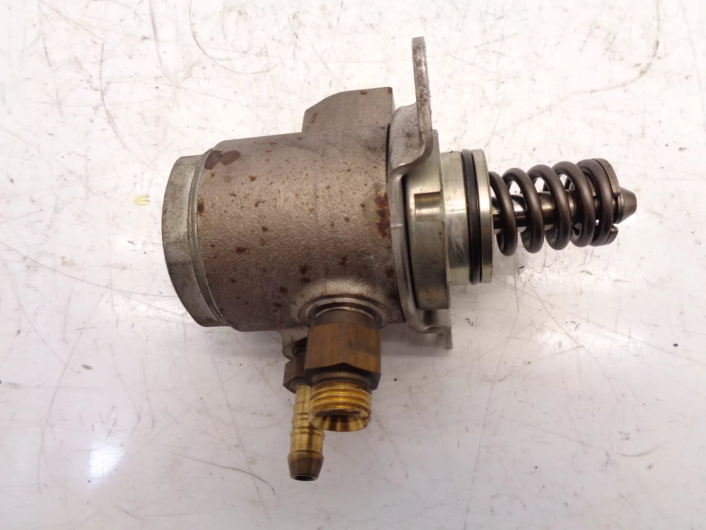 Bomba de combustible Volkswagen Golf Jetta 1.4 TSI CAVD CAVC CAV 9109162520782