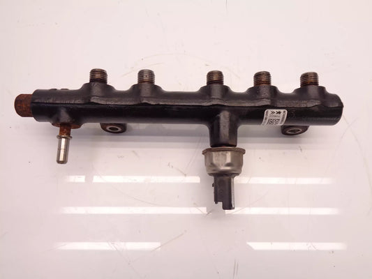 Rampa inyectora Ford Focus III MK3 2,0 TDCi Diesel T7DB 9674300080