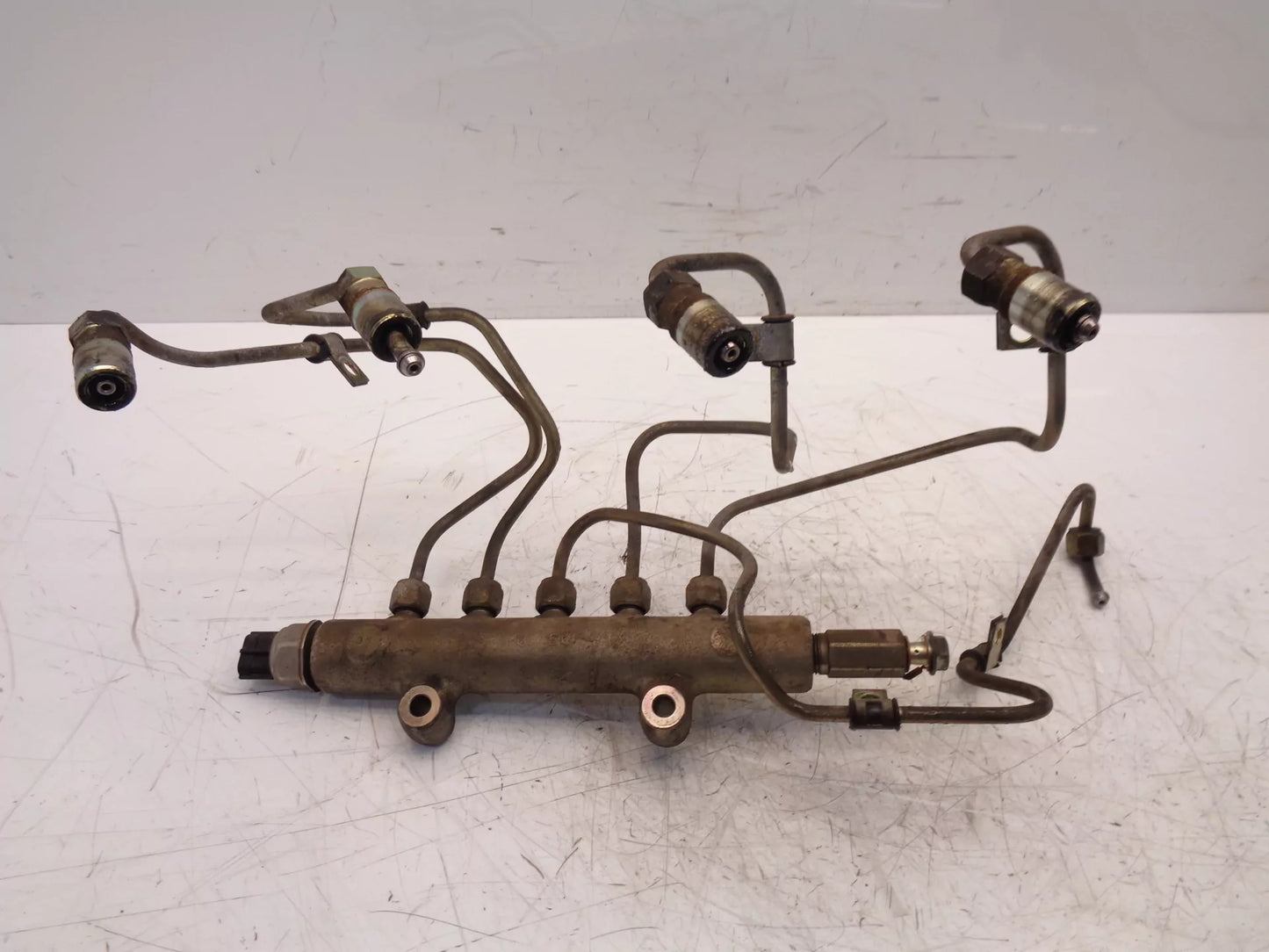 Rampa inyectora Mitsubishi L200 Triton 2,5 DI-D 4WD Diesel 4D56-HP 4D56T 07H03670