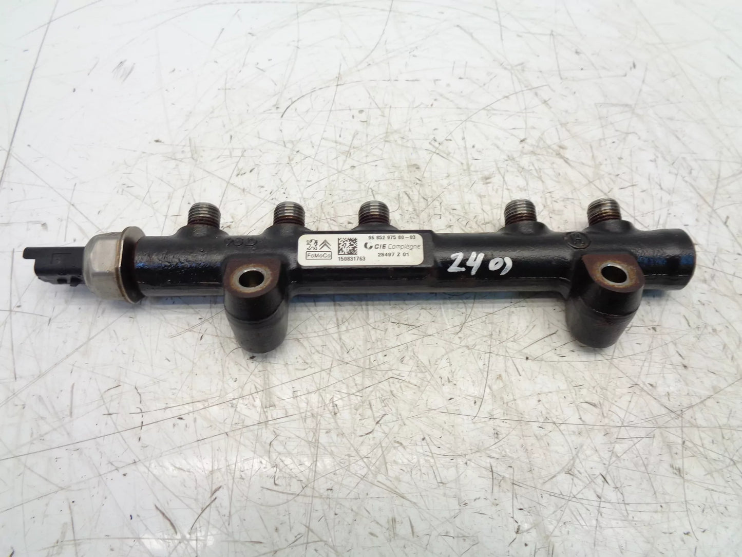 Rampa inyectora Citroen Berlingo 1,6 HDi Diesel 9HF DV6DTED 9H06 9685297580