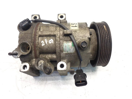 Compresor de aire acondicionado Hyundai Sonata V NF 2.4 G4KC EB9AA04