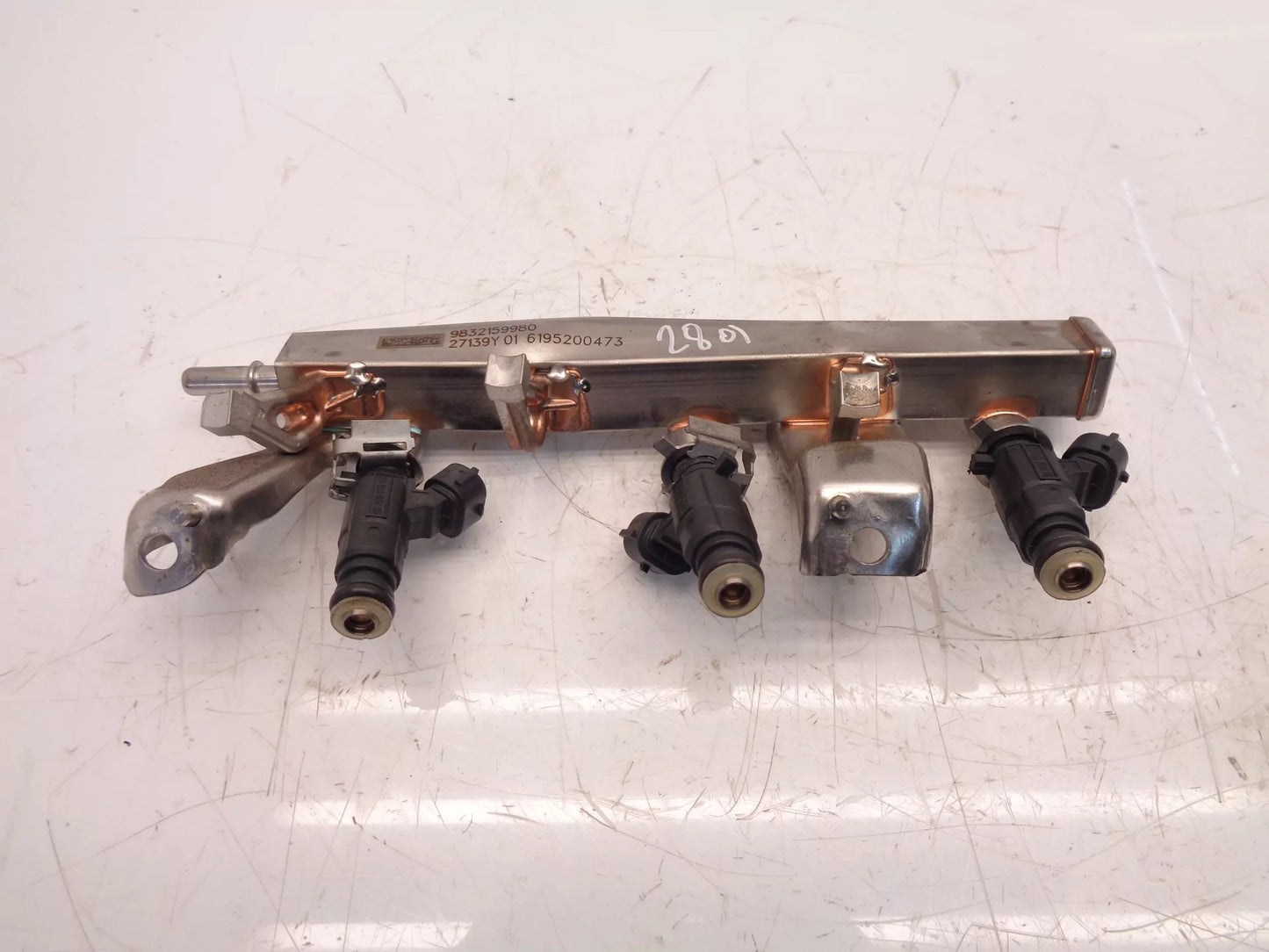 Rampa de inyección Opel Peugeot 1,2 PureTech 75 HMH HM05 F12XEL 9832159980