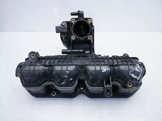 Colector de admisión Toyota 1,8 Hybrid 2ZR-FXE 2ZR 1105870S01