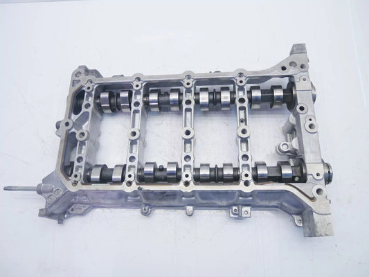 Carcasa del árbol de levas Toyota Auris E18 1.8 Hybrid 2ZR-FXE 2ZR
