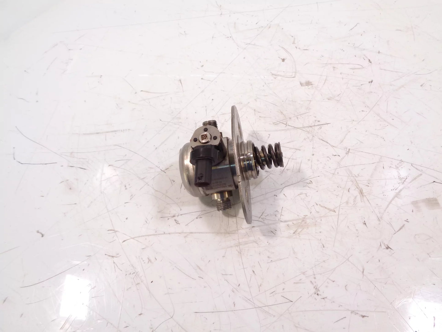 Bomba de combustible BMW 2,0 330 e Hybrid B48B20A B48 7642466