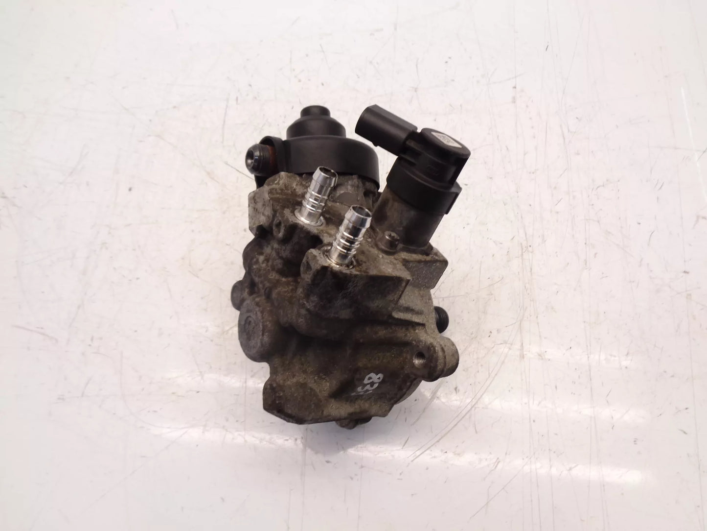 Bomba de alta presión Volkswagen Volkswagen Caddy IV 2.0 TDI DFS DFSB 04L130755D