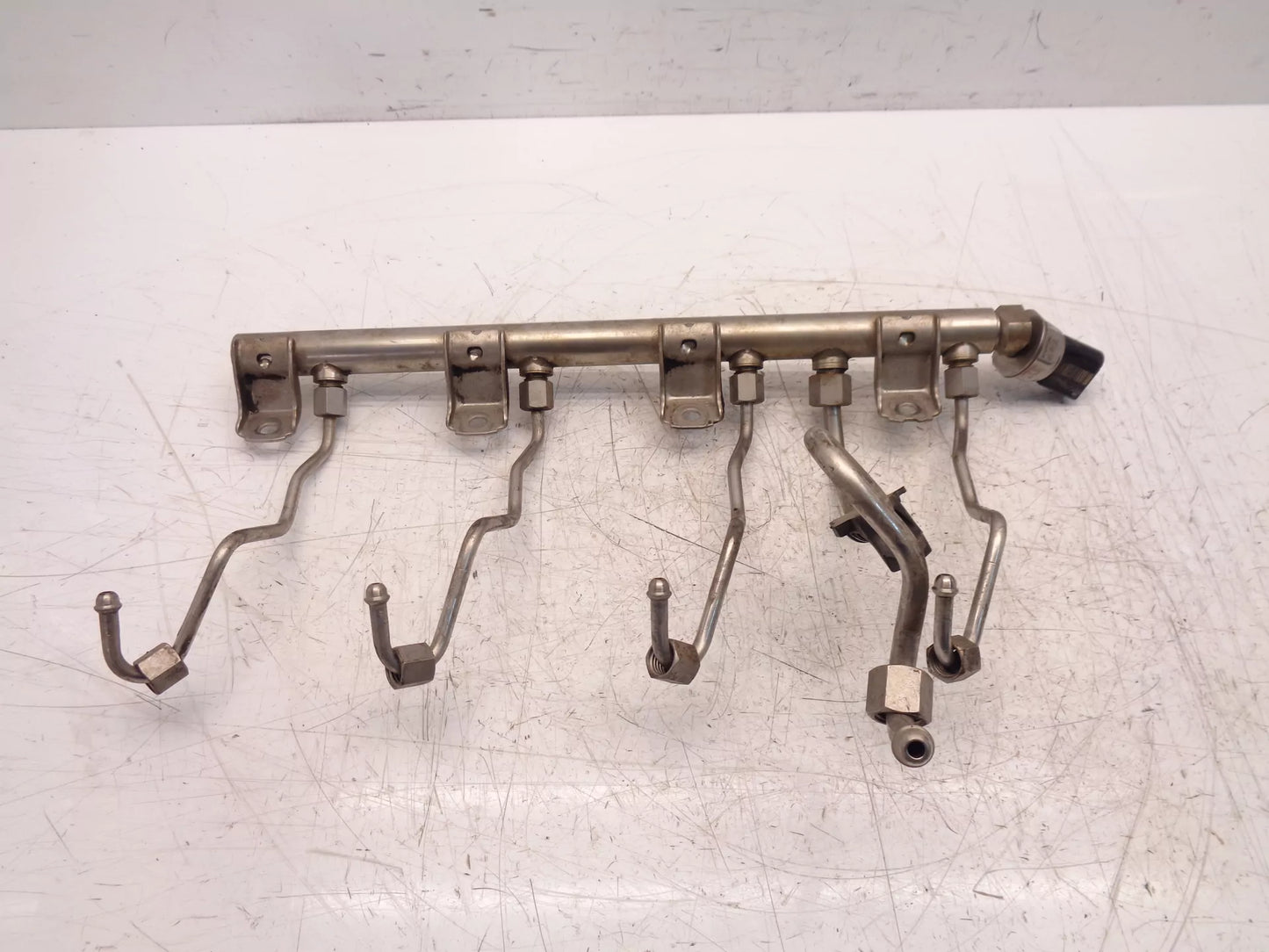 Rampa de inyectores BMW 4,4 gasolina N63B44A N63 7547599