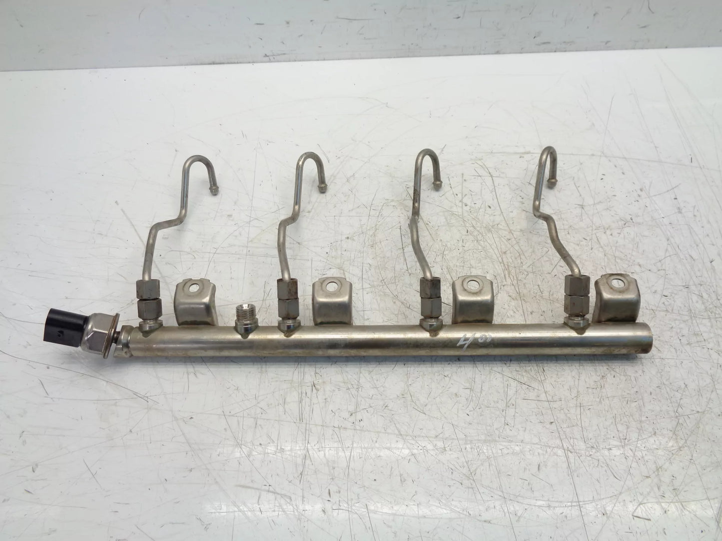 Rampa de inyectores BMW 4,4 gasolina N63B44A N63 7547600