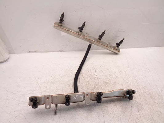 Riel inyector Dodge Ram 1500 5.7 V8 gasolina EZH 05281571AA