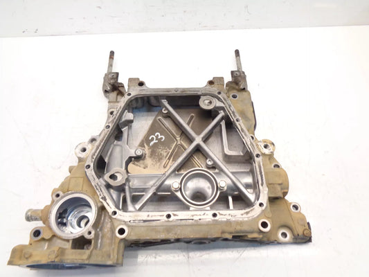 La Parte Superior Del Cárter De Aceite Subaru 2,0 AWD FB20 2P5