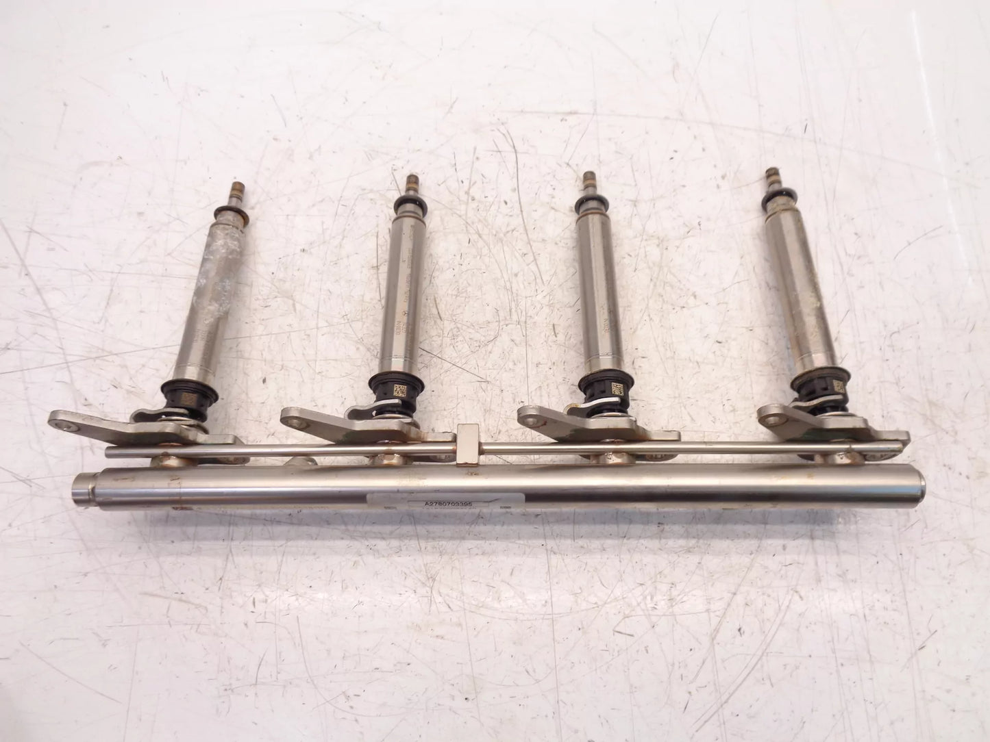 Rampa de inyectores Mercedes-Benz 4,7 V8 M278.922 A2780703395