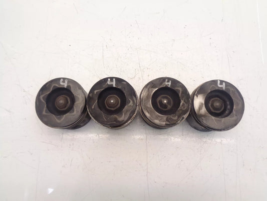 pistones BMW Serie 1 E87 E88 Serie 3 E90 E91 2.0 D N47 N47D20A 0840BB 8396 4 unidades