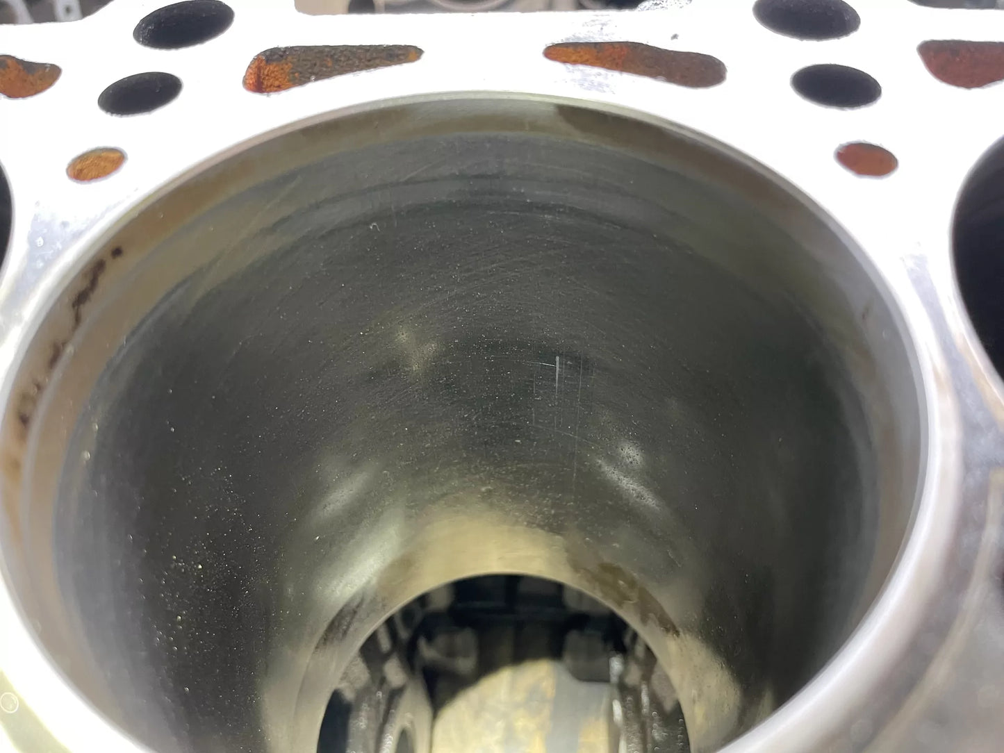 Bloque motor Defectuoso Audi A4 A6 C6 2.0 TFSI BPJ 06F103021D