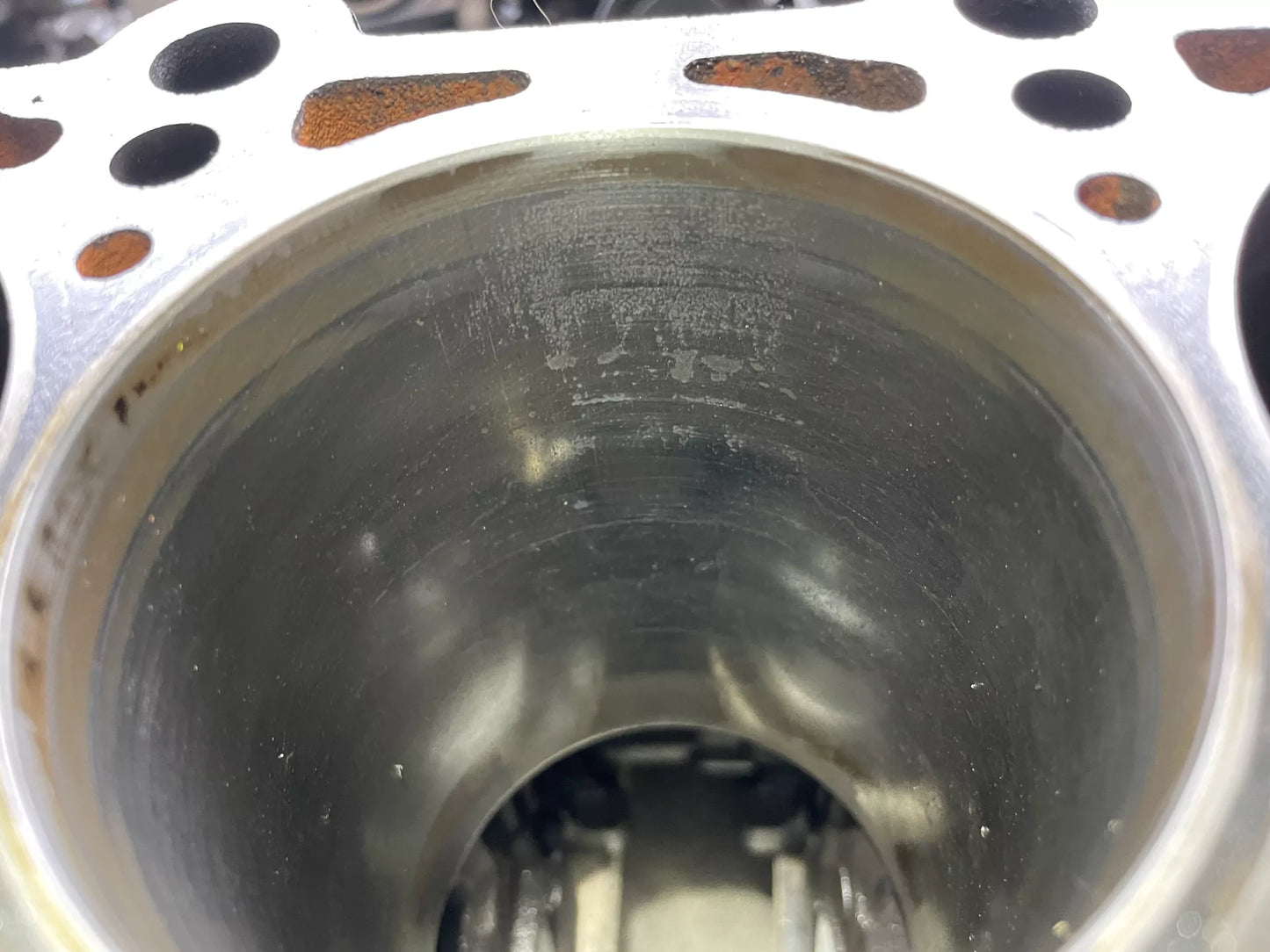 Bloque motor Defectuoso Audi A4 A6 C6 2.0 TFSI BPJ 06F103021D