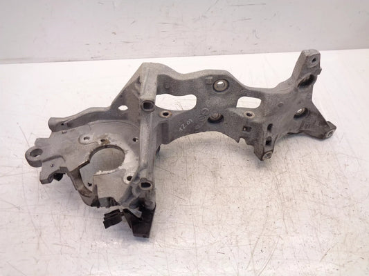Soporte Audi 2,0 TDI DETA DET 04L903143B