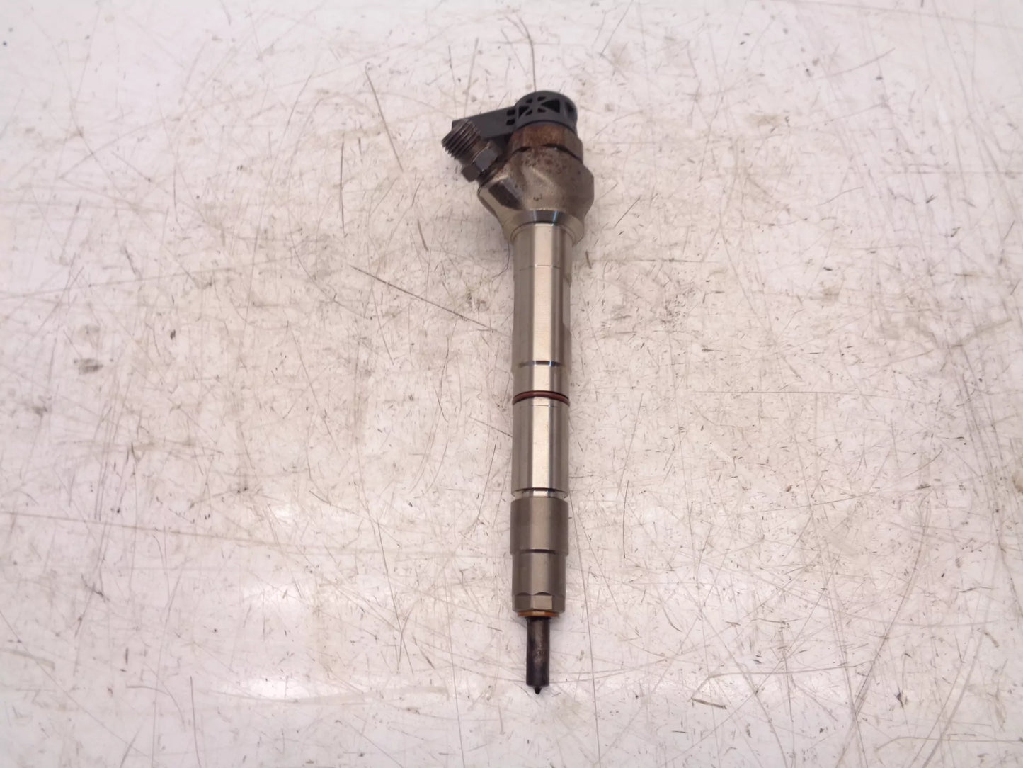 Boquilla de inyección Audi A4 A5 Q5 2.0 TDI DETA DET 04L130277AE 0445118471