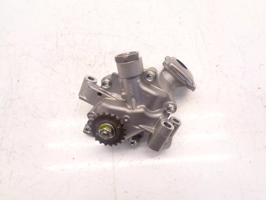 Bomba de aceite Toyota 1,8 Hybrid 2ZR-FXE 2ZR 37060