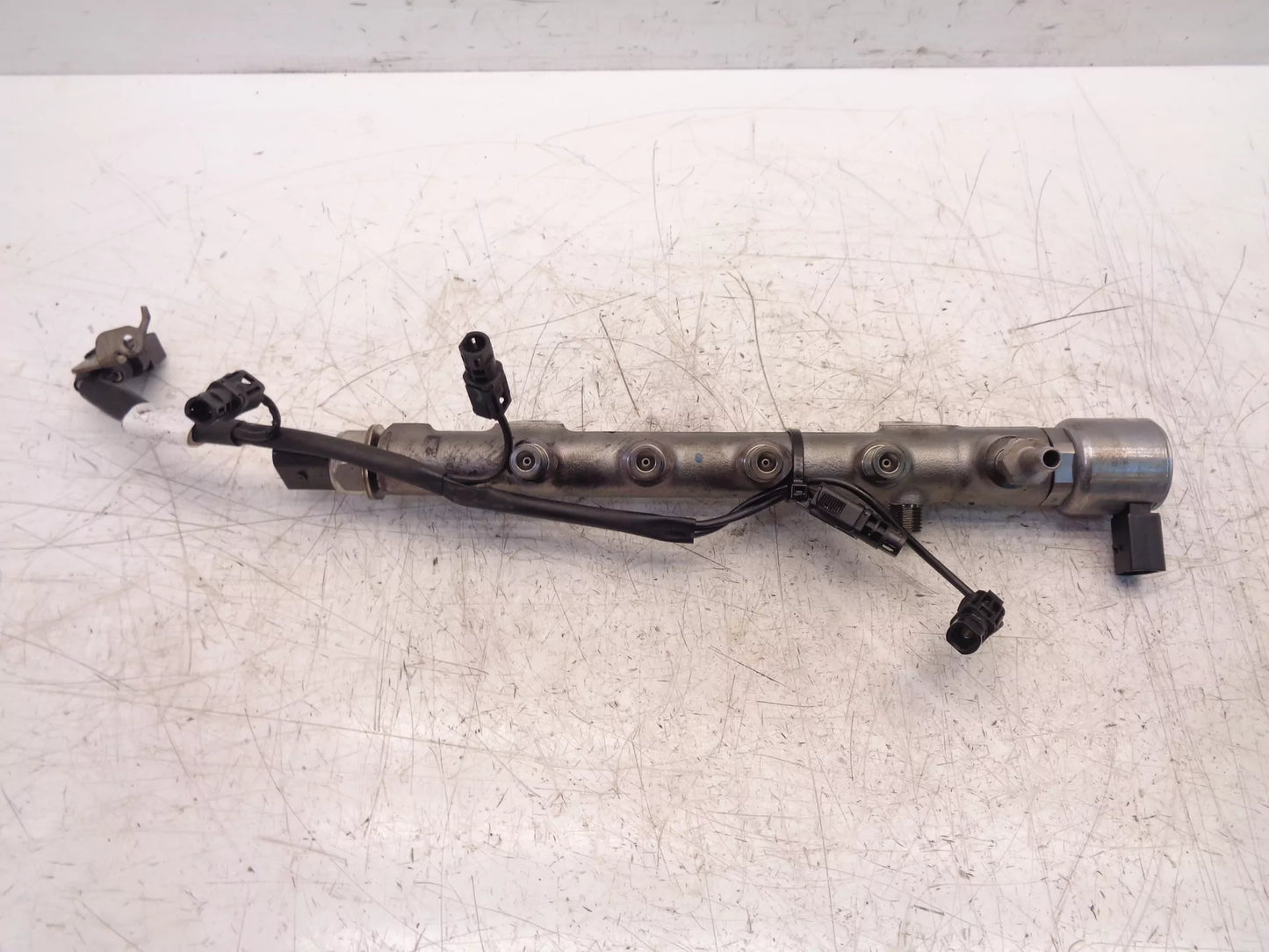 Rampa inyectora Mercedes-Benz 2,2 CDI OM651.911 A651070