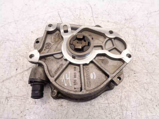 Bomba de vacío Audi Seat Skoda Volkswagen 1,6 TDI CAYC CAY 03L145100B
