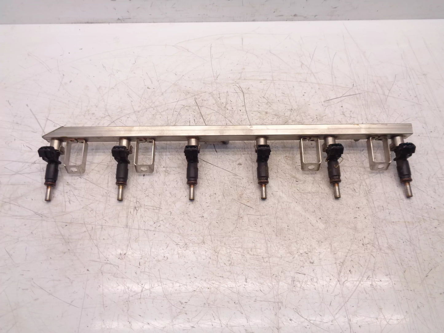 Rampa de inyectores BMW 2,5 N52B25AF N52B25A 7531634