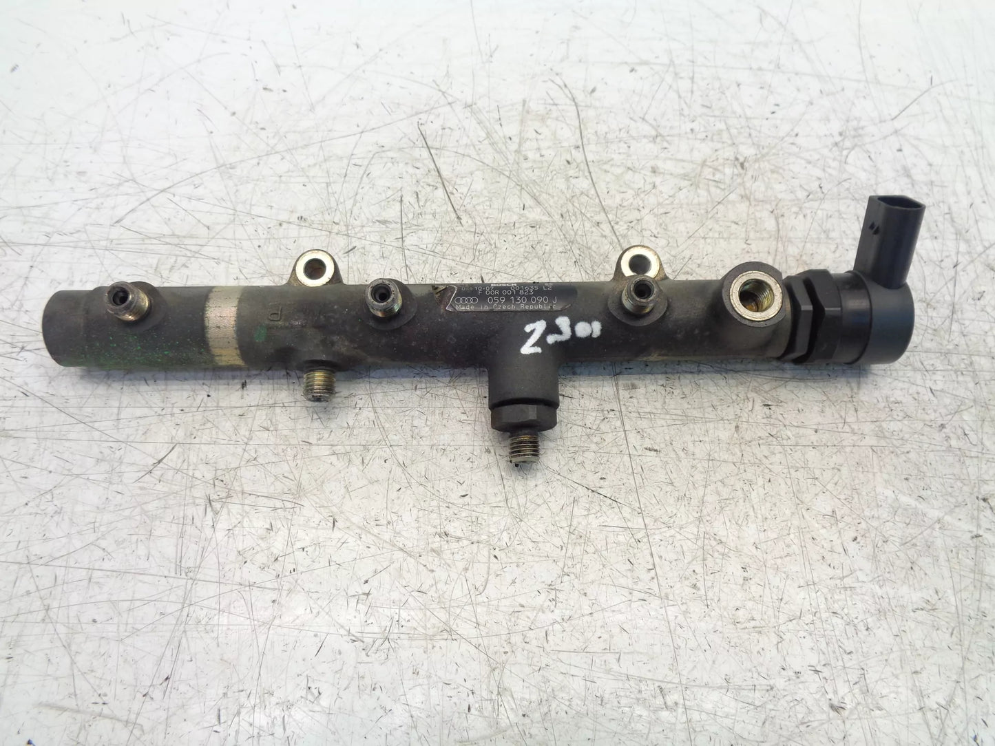 Rampa inyectora Audi 3,0 TDI Diesel BKN 059130090J