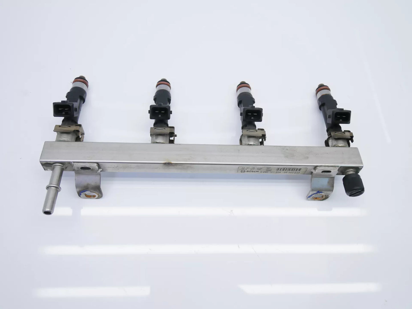 Rampa de inyectores Opel 1,2 A12XER LDC 55562258