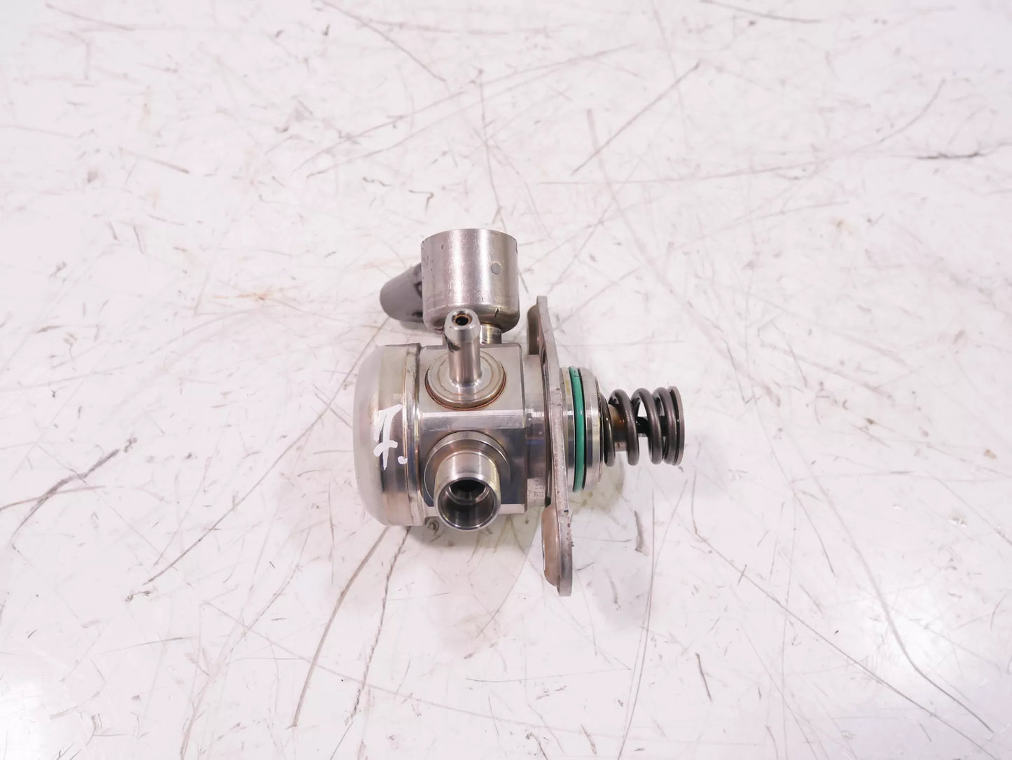 Bomba de combustible Mercedes-Benz 1,6 M270.910 A2700700501