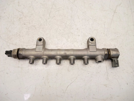 Rampa inyectora Subaru 2,0 D AWD EE20Z EE20 A56070 01S11613