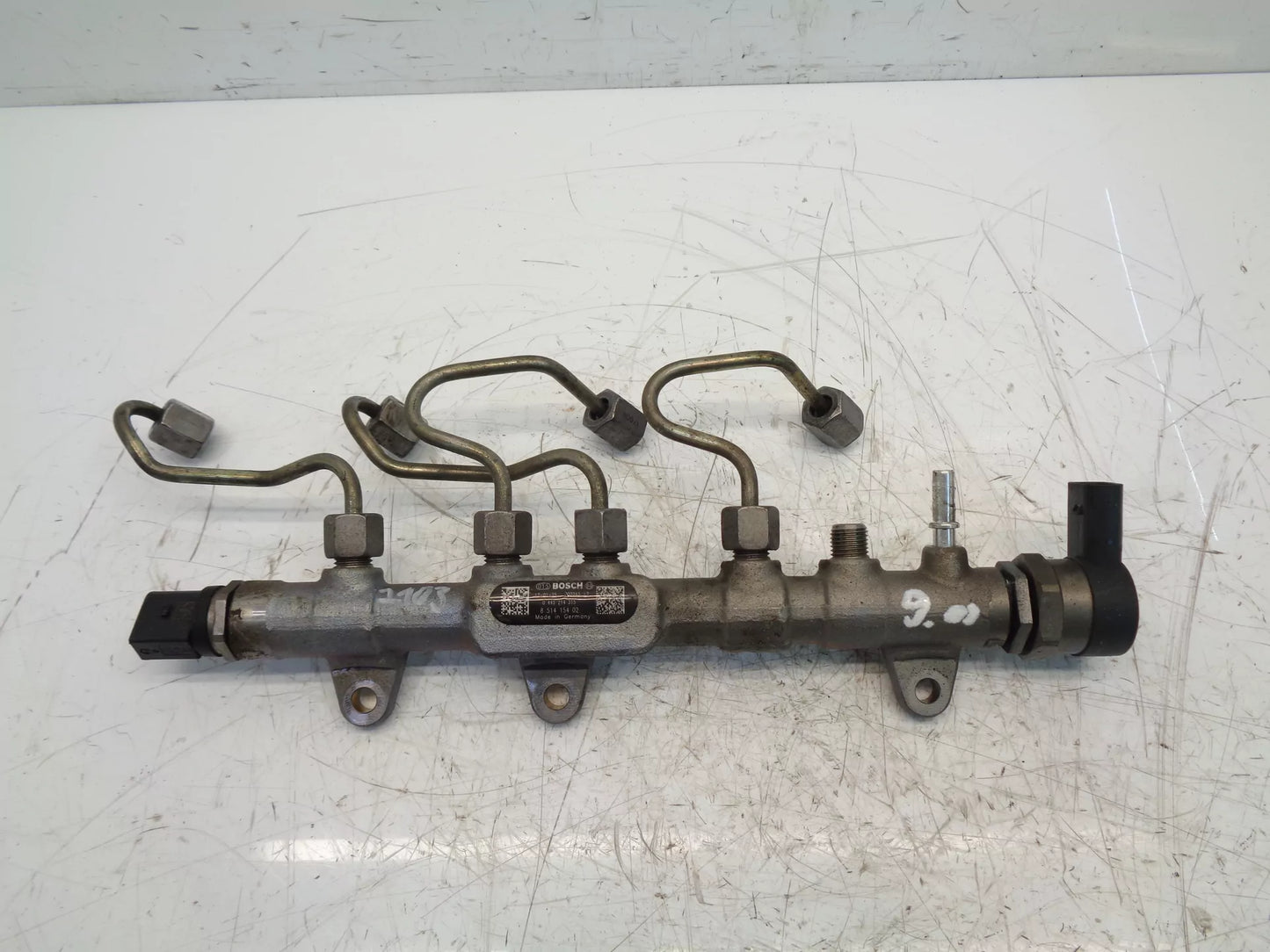 Rampa inyectora BMW 2,0 Diesel B47D20A B47 0445214315 8514154