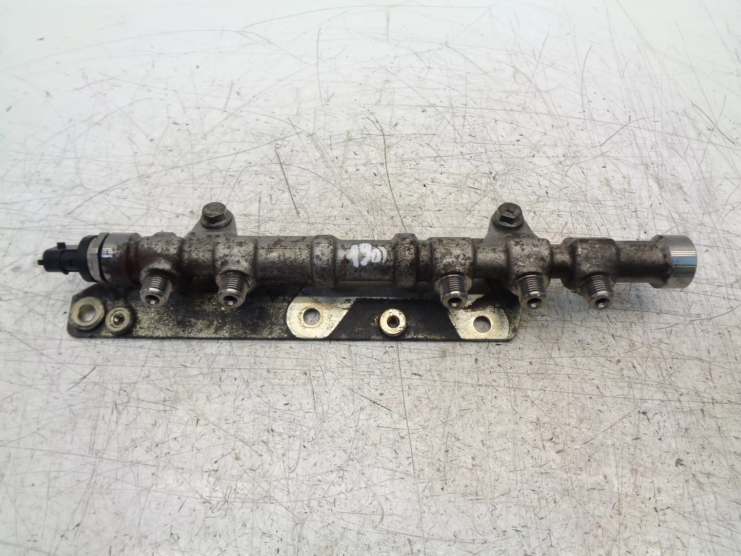 Rampa inyectora Opel Vauxhall 1,3 CDTI Diesel A13FD LN9 0445214217 55234437