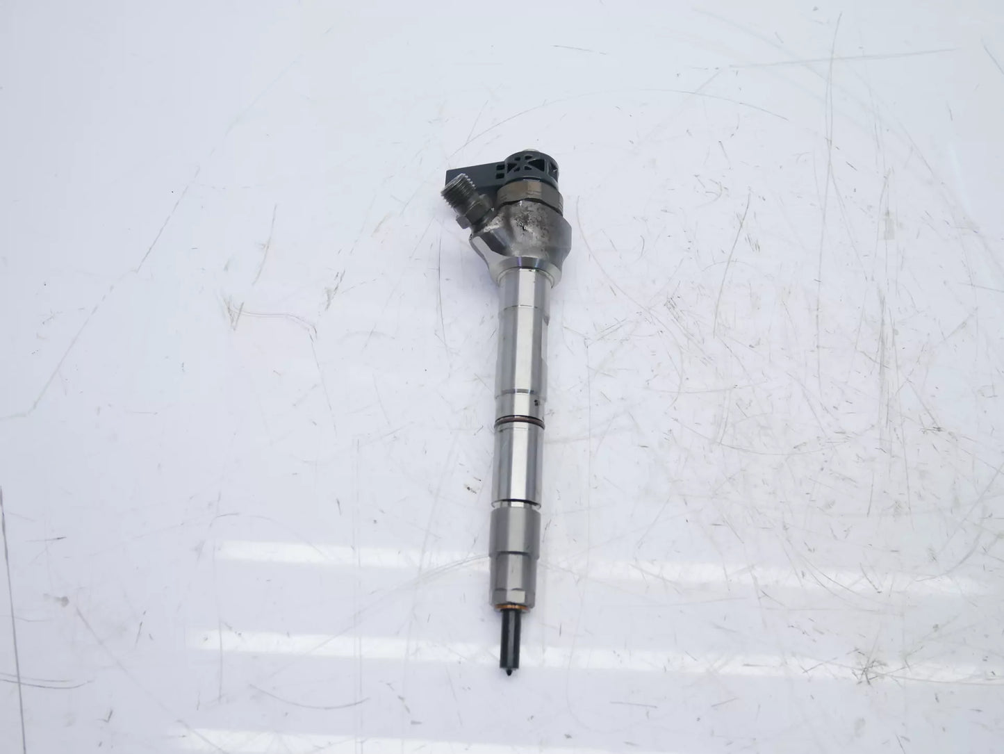 Inyector boquilla de inyección Audi A4 B8 A5 Q5 2.0 TDI CNH 0445110471 04L130277AE