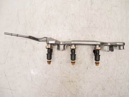 Rampa de inyectores Honda 1,5 eHEV gasolina LE LEB8 KA28AASRSZ 1 Düse fehlt