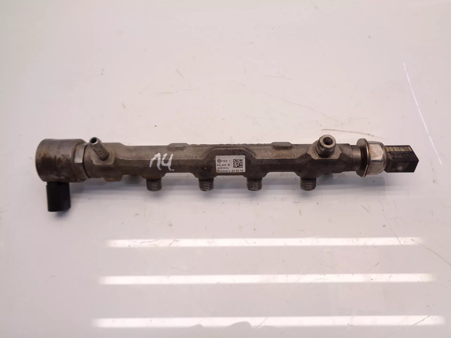 Rampa inyectora Audi 2,0 TDI CNHC CNH 04L089G R04L125