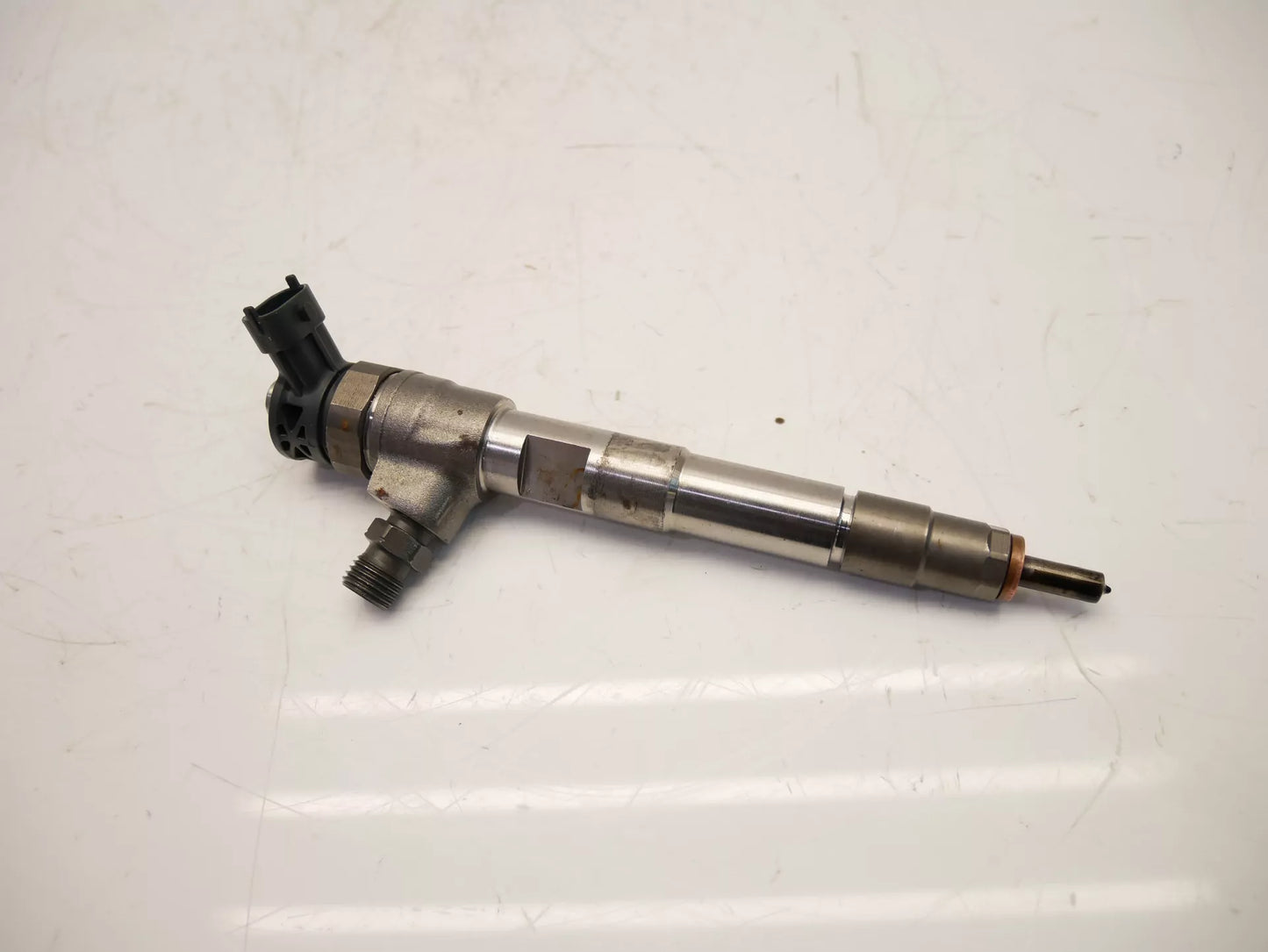 Inyector Nissan Qashqai J11 SUV 1,5 dCi K9K872 0445110800