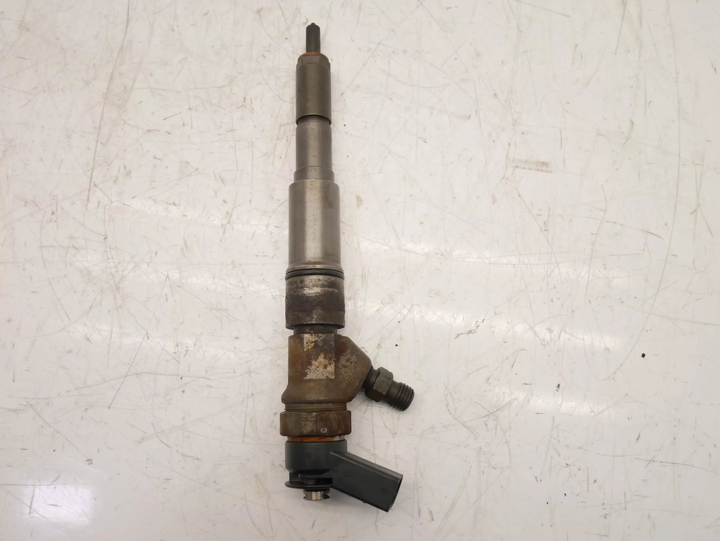 Inyector boquilla de inyección BMW Serie 3 E90 E91 2.0 320 d 204D4 M47D20 7793836