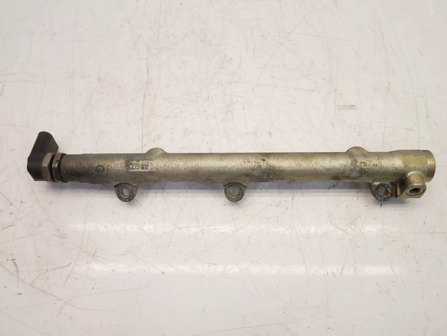 Rampa inyectora BMW 2,0 320 d 204D4 M47D20 7787164