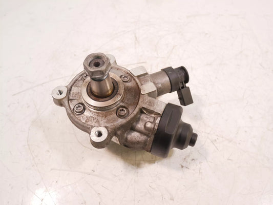Bomba de alta presión Audi Seat Skoda Volkswagen A3 Leon 1.6 TDI CLH CLHA 04L130755D