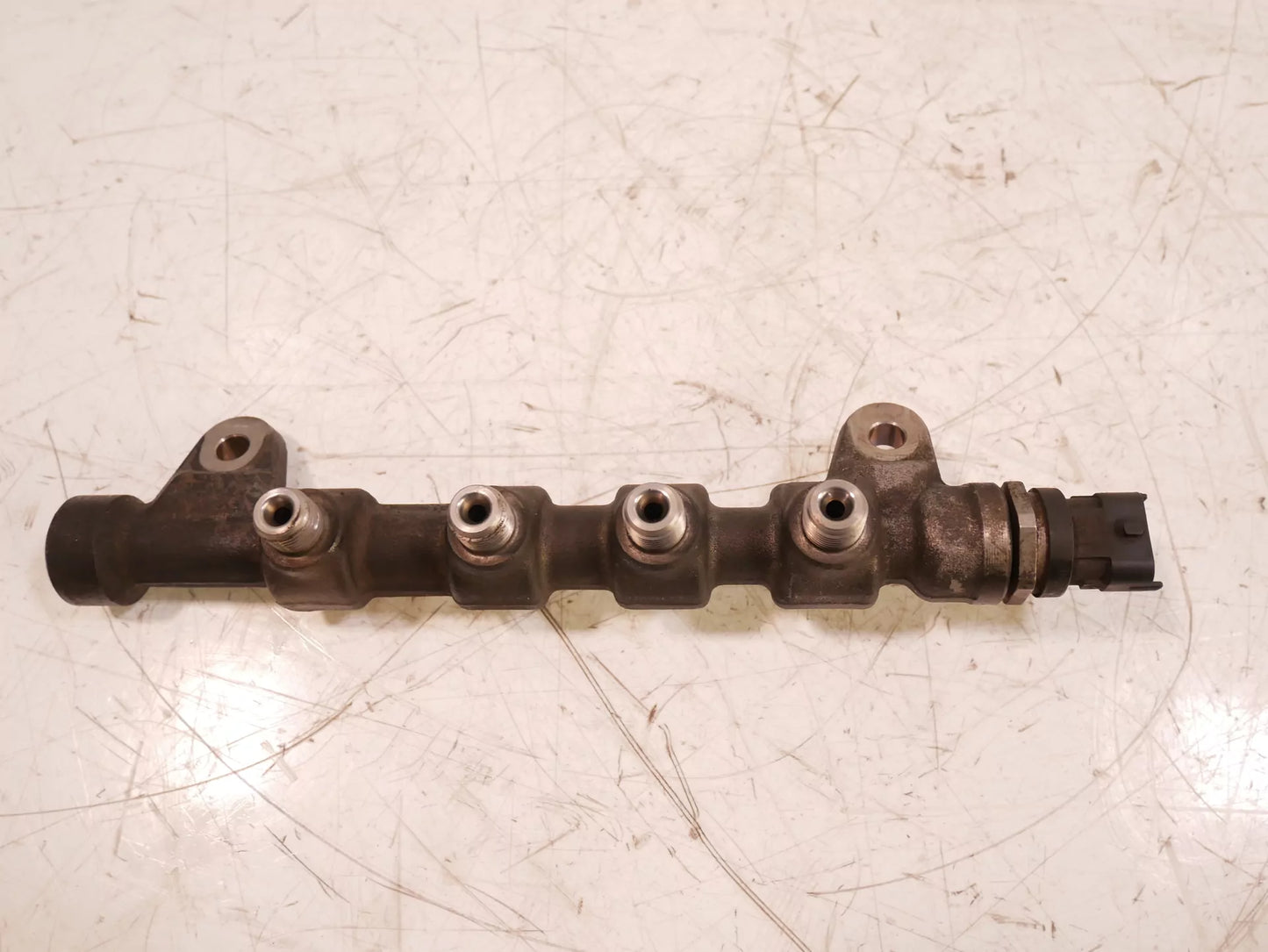 Rampa inyectora Opel 2,0 CDTI A20DTE LHV 55576177