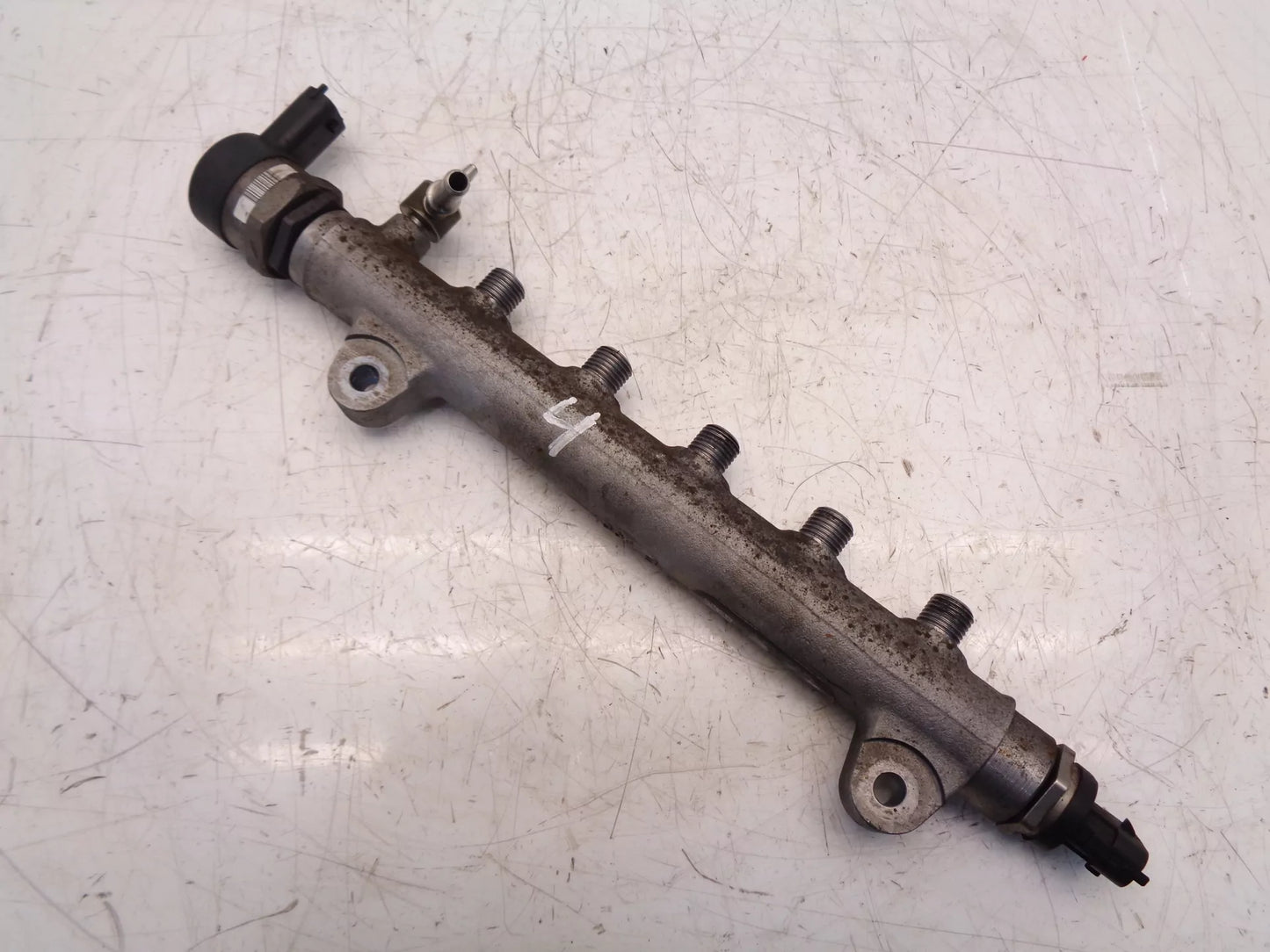 Rampa inyectora Kia 1,6 CRDI Diesel D4FB 0445214111